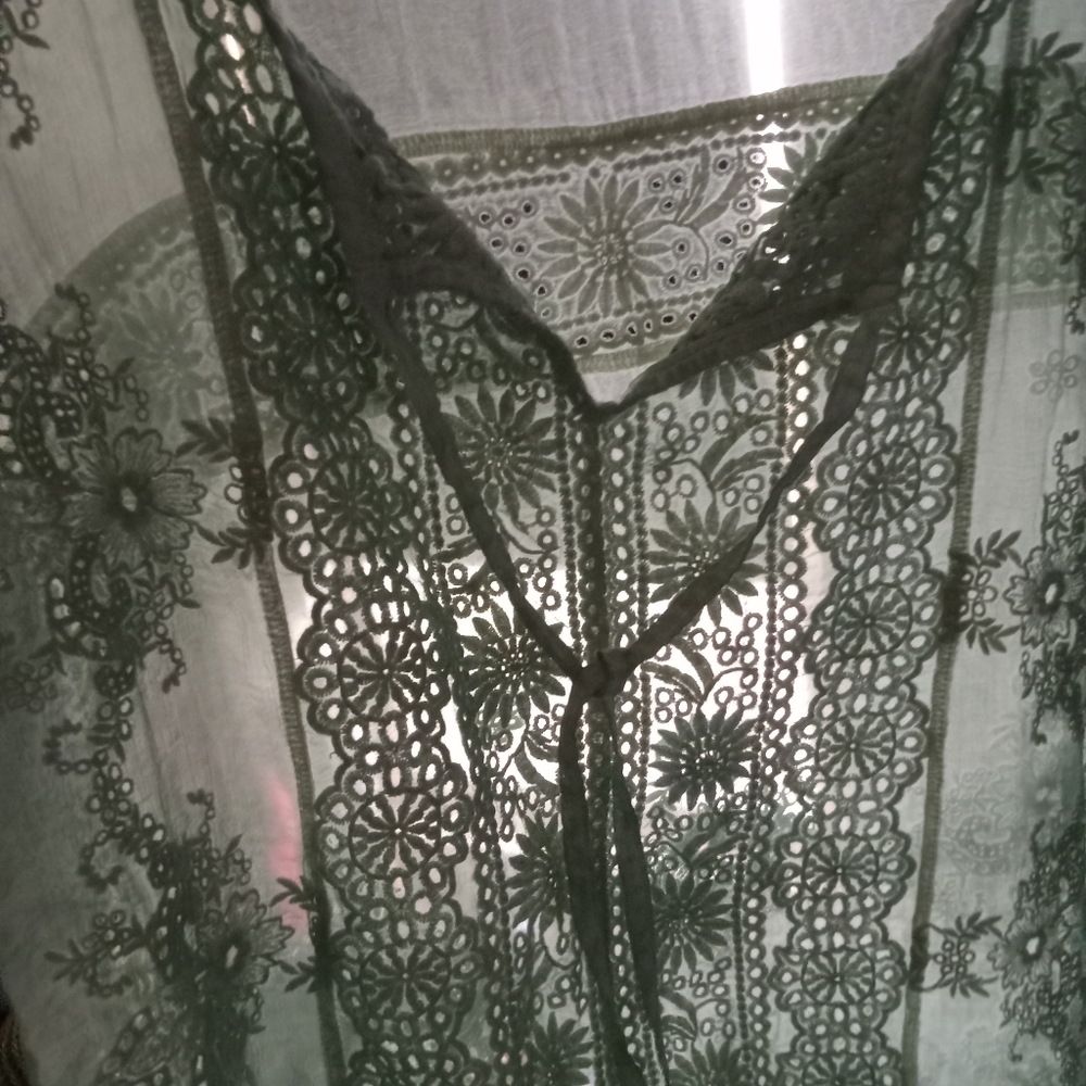 Rare vintage lacey mint green double li Ed blouse w Tags